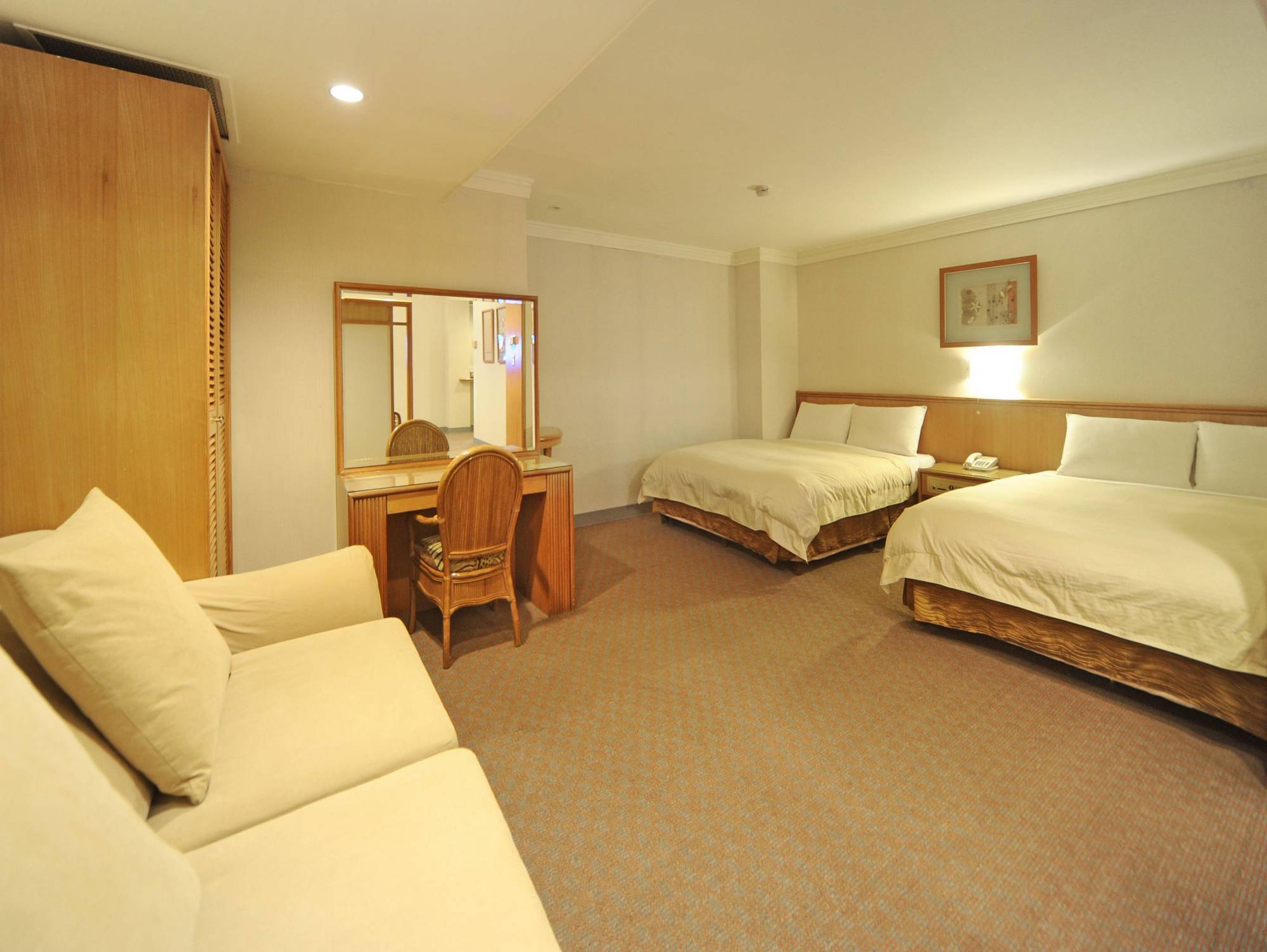 Astar Hotel Hualien City Exterior photo