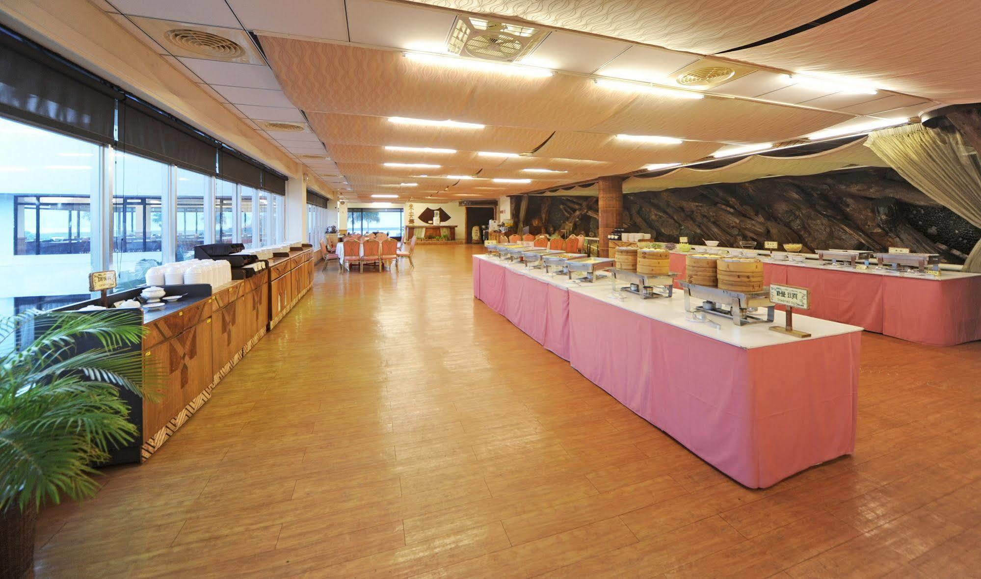 Astar Hotel Hualien City Exterior photo