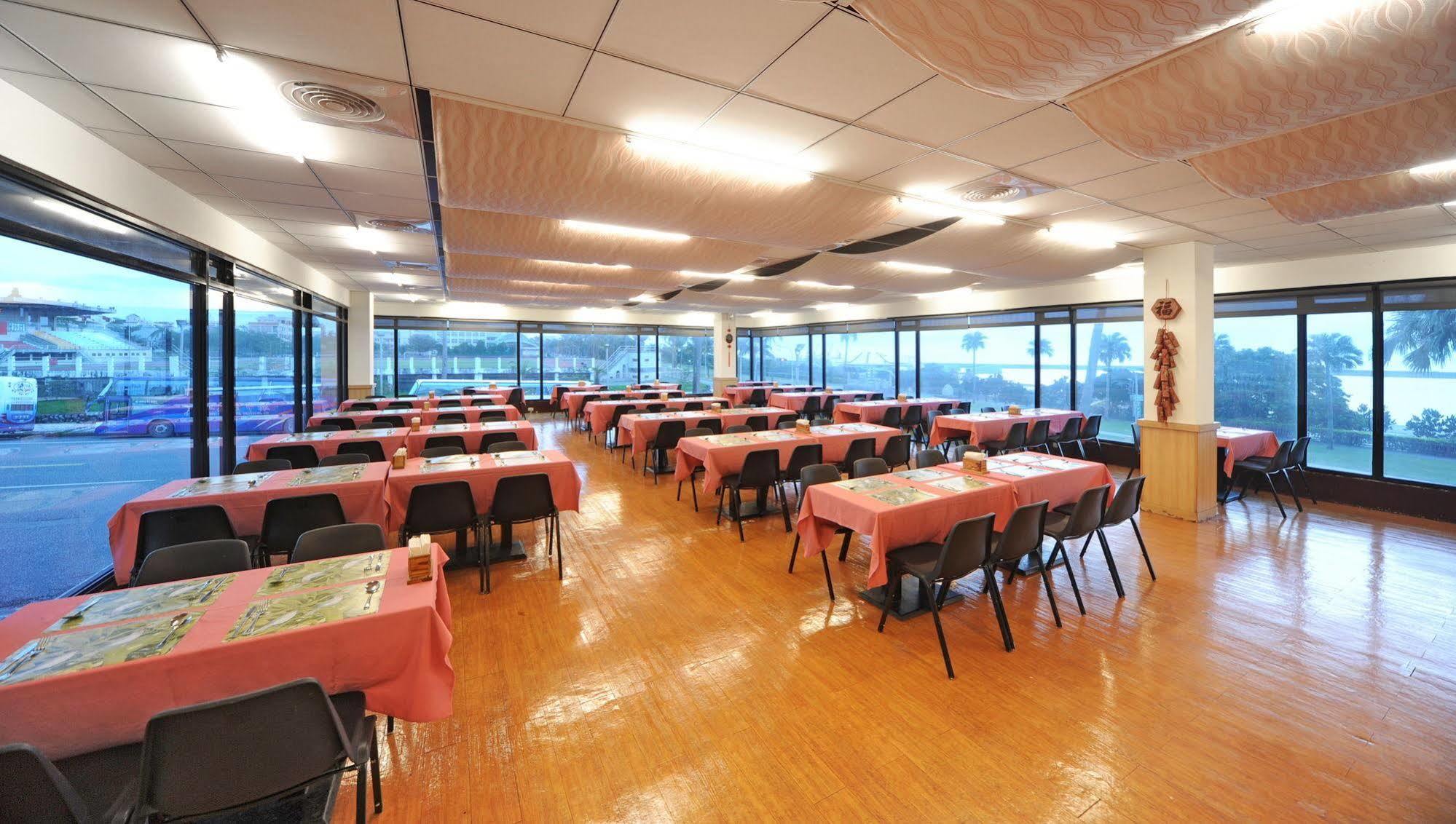 Astar Hotel Hualien City Exterior photo